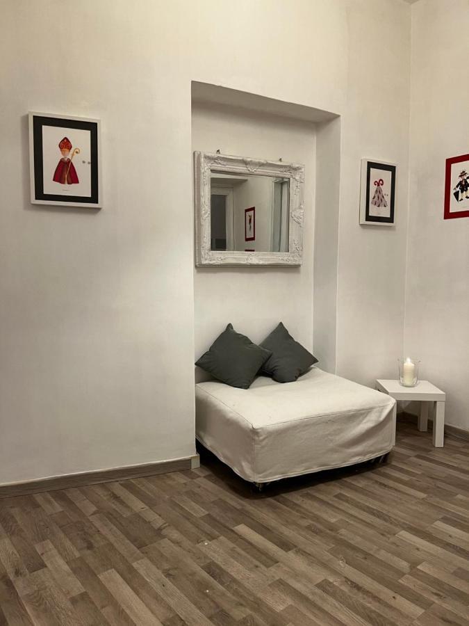 Appartamento Scaramanzia Наполи Екстериор снимка